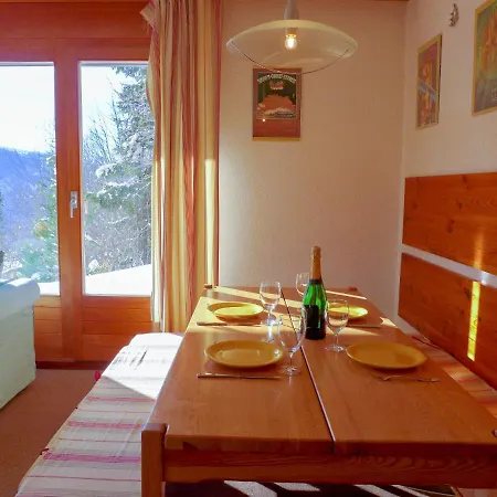 Yuca B Apt- 28 By Interhome *